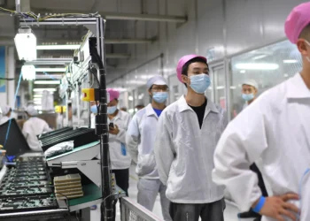 China makes shift in its COVID restrictions, World Cup continues on: 5 Things podcast